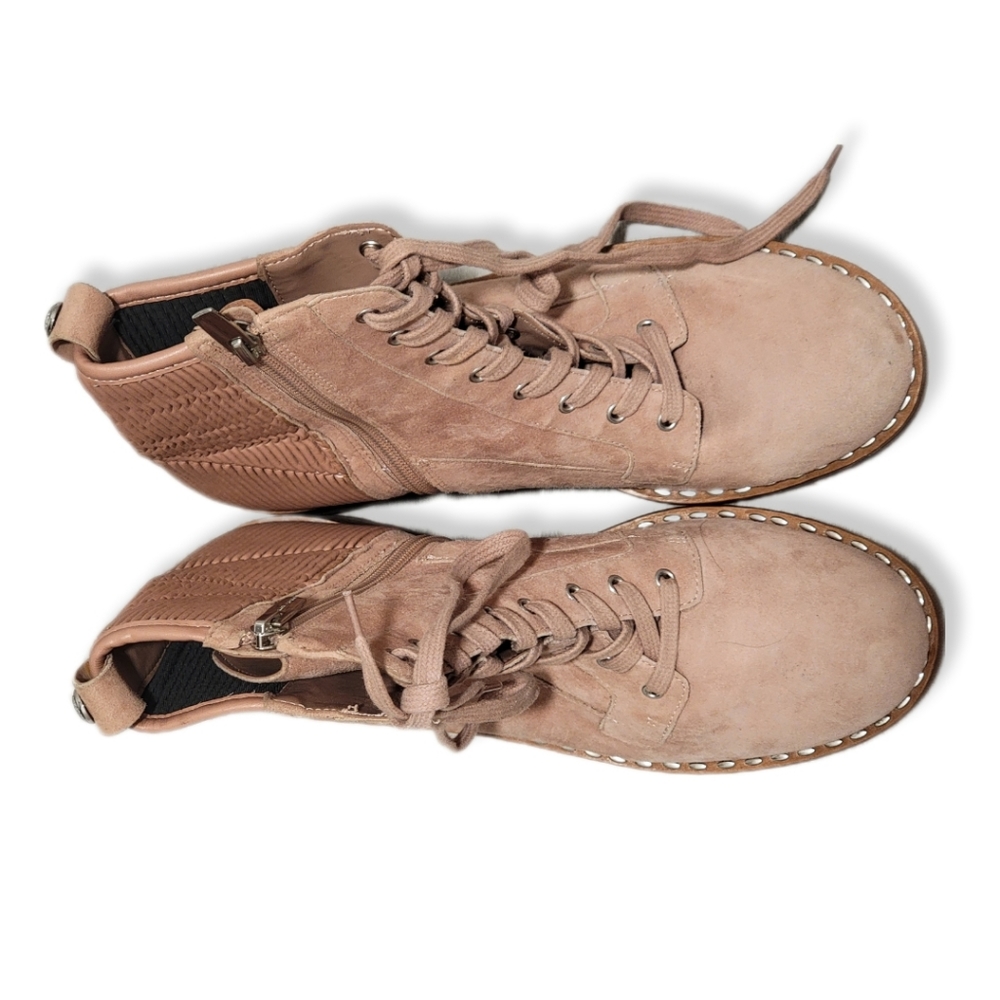 VINCE CAMUTO PINK LEATHER COMBAT BOOTS SIZE 8.5 M Suede